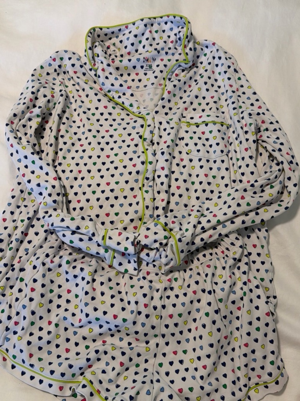 Girls' White Heart-Print Pajama Set with Lime Trim